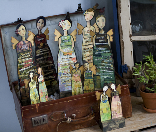 decorative art girlies are here!