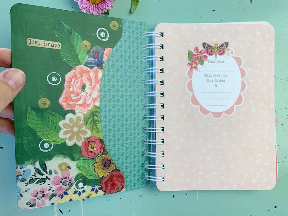 Kelly Rae 2021-2022 planner page image