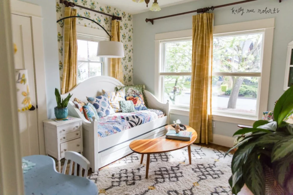 House Tour – Guest Room